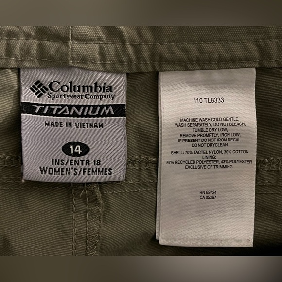 Columbia khaki cargo capris - Picture 2 of 11